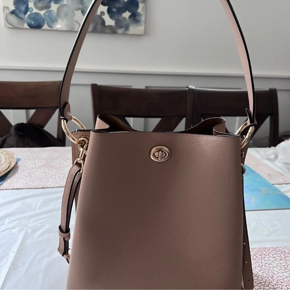 NWOT COACH Tan Peach Cream Charlie Bucket Leather Shoulder Bag